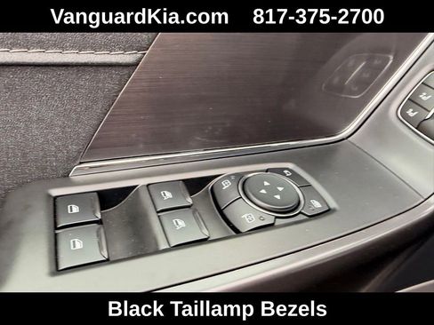 Used 2026 Ford F150 Lariat AWD/4WD image 19
