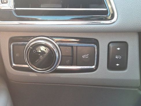 Used 2020 Lincoln Navigator Reserve w/ Luxury Package image 32