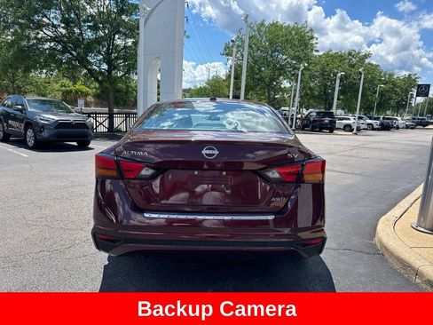 Used 2023 Nissan Altima 2.5 SV AWD/4WD image 6