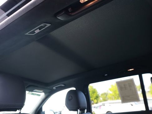 Used 2024 Mercedes-Benz GLS 63 AMG 4MATIC image 44
