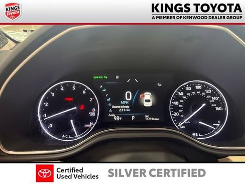 Certified 2019 Toyota Avalon Limited w/ Advanced Safety Package FWD image 19