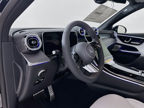 New 2026 Mercedes-Benz GLC 300 image 10