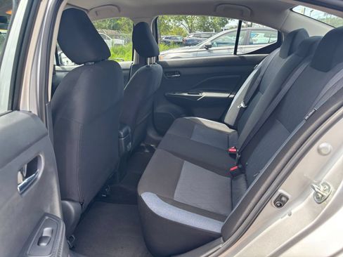 Used 2025 Nissan Versa SV FWD image 23