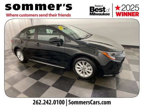 Used 2021 Toyota Corolla LE w/ LE Premium Package image 6