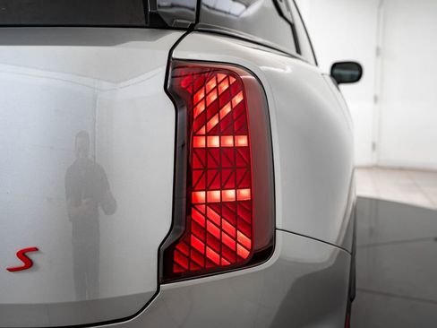 Certified 2026 MINI Cooper Countryman S AWD/4WD image 9