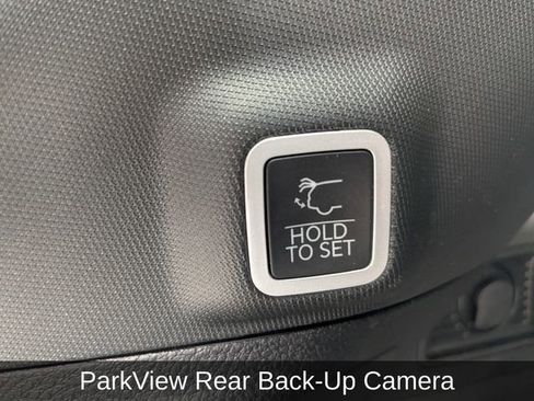 Used 2024 Jeep Grand Cherokee Laredo w/ Luxury Tech Group I image 15