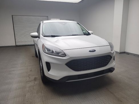 Used 2020 Ford Escape SE AWD/4WD image 14