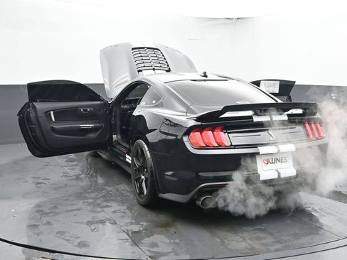 Used 2020 Ford Mustang Shelby GT500 w/ Technology Package image 58