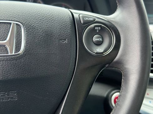 Used 2015 Honda Accord EX-L image 26