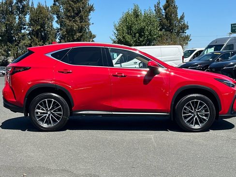 Used 2024 Lexus NX 350h AWD w/ Vision Package image 3