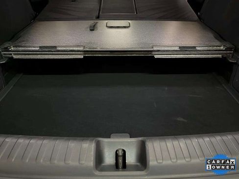 Used 2024 Audi Q4 e-tron Premium Plus w/ Premium Plus image 92