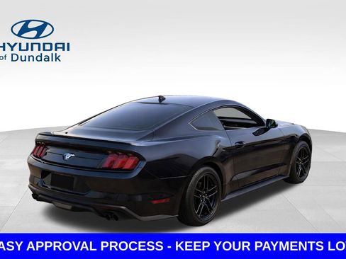 Used 2022 Ford Mustang Premium RWD image 5