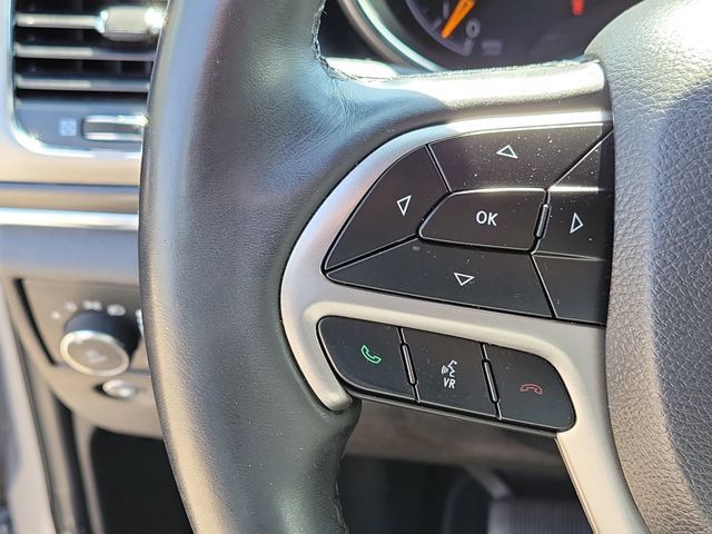 Used 2019 Jeep Grand Cherokee Limited AWD/4WD image 12