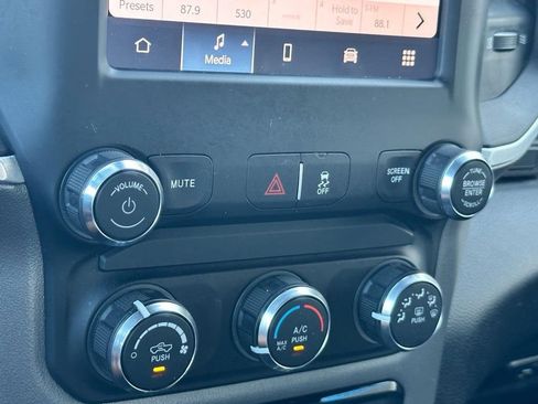 Used 2024 RAM 2500 Big Horn image 14