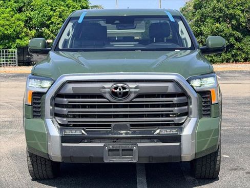 Used 2023 Toyota Tundra Limited AWD/4WD image 9