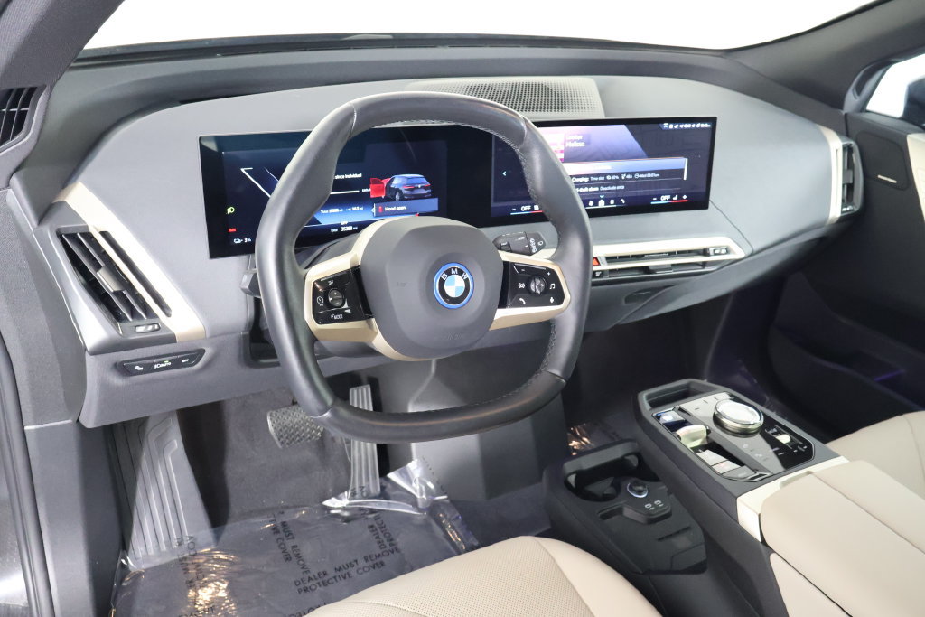 Certified 2024 BMW iX xDrive50 w/ Sport Package AWD/4WD image 14