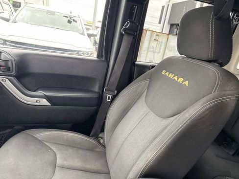 Used 2015 Jeep Wrangler Unlimited Sahara w/ Dual Top Group image 20