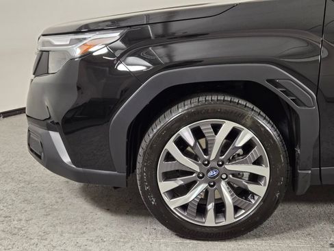 New 2026 Subaru Forester Touring AWD/4WD image 7