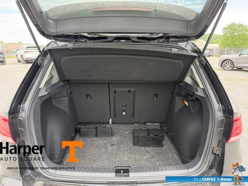 Used 2023 Volkswagen Taos SE w/ Panoramic Sunroof Package image 20