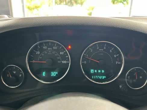 Used 2017 Jeep Wrangler Unlimited Sport w/ Quick Order Package 24S AWD/4WD image 21