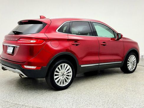 Used 2019 Lincoln MKC Premiere image 4