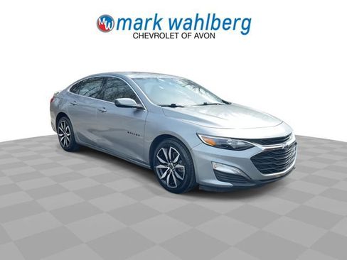 Used 2024 Chevrolet Malibu RS FWD image 3