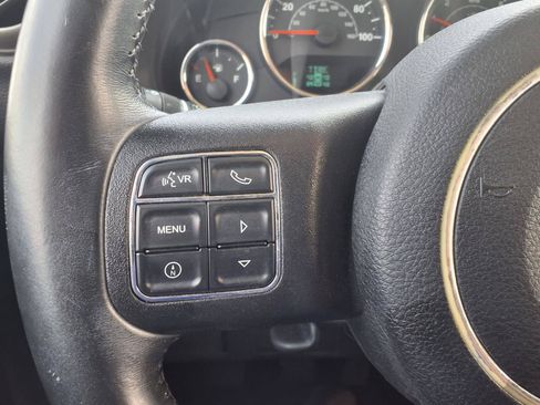 Used 2014 Jeep Wrangler Unlimited Sport AWD/4WD image 21