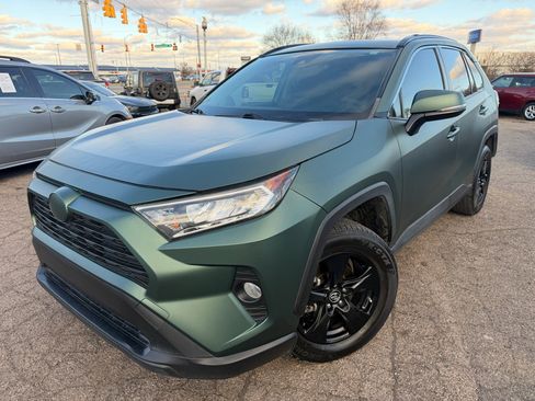 Used 2019 Toyota RAV4 XLE image 70