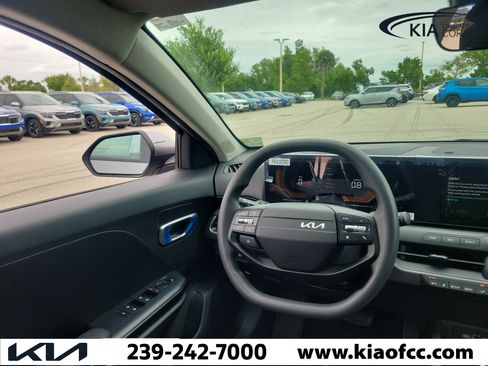 New 2026 Kia K4 FWD image 20