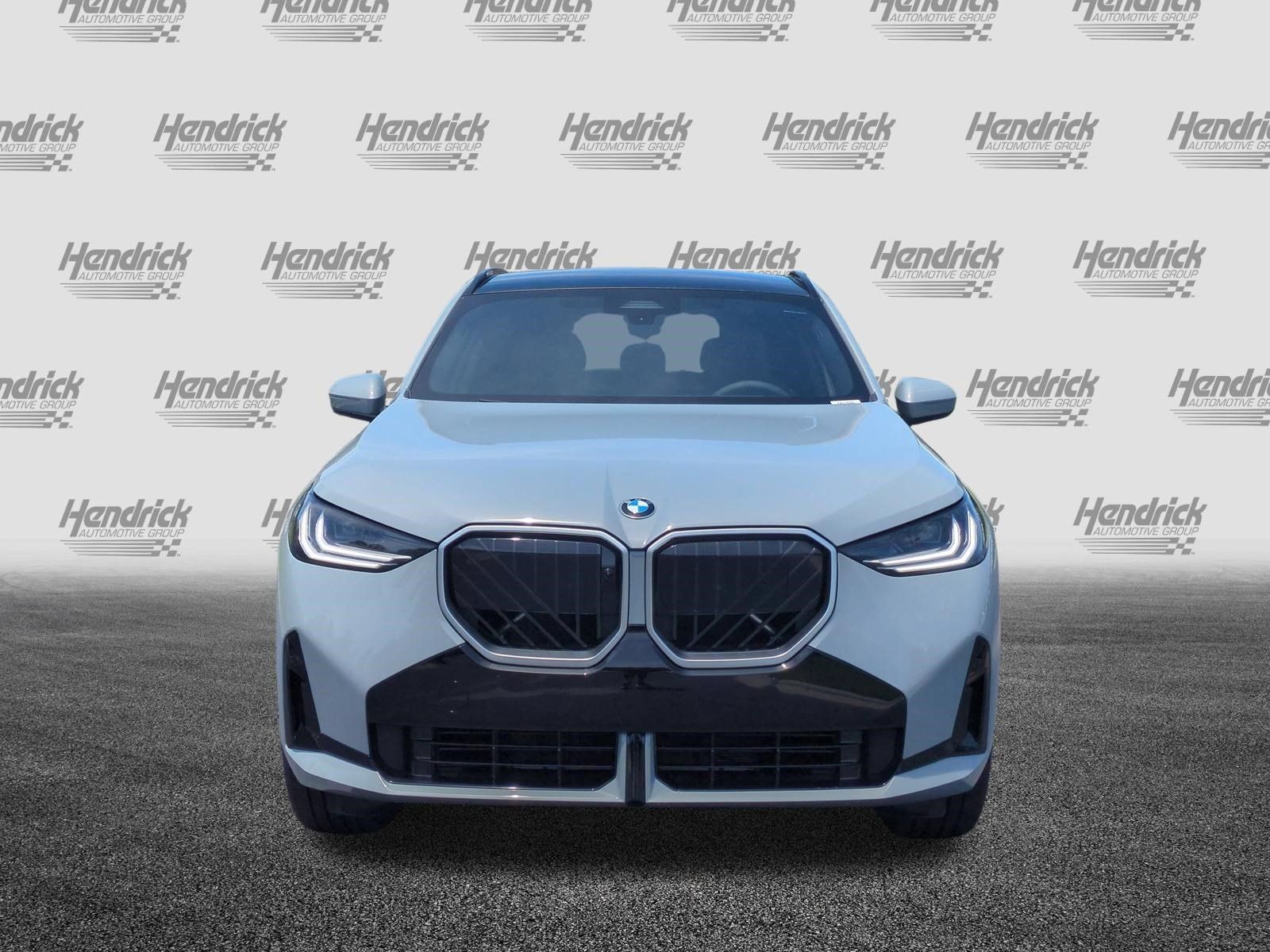 Used 2026 BMW X3 xDrive30i w/ Premium Package AWD/4WD image 3