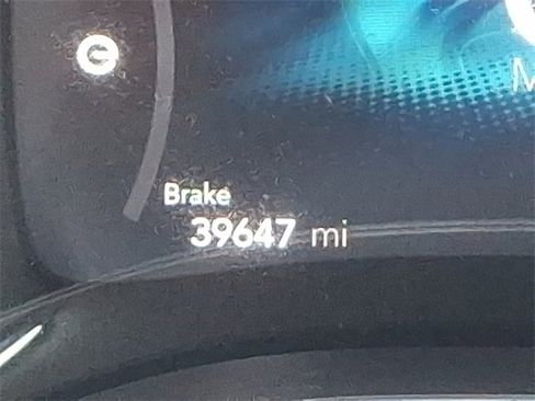 Used 2021 Chrysler Pacifica Limited w/ Premium & Safety Sphere Group image 19