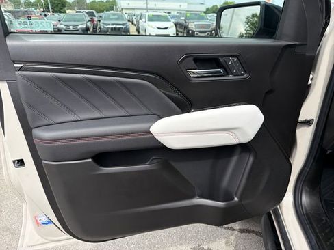 New 2026 GMC Canyon AT4X AWD/4WD image 17