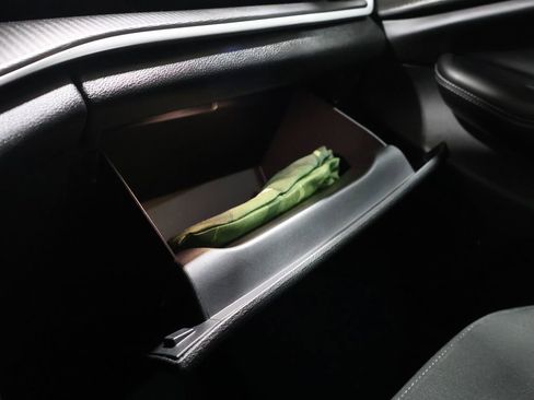 Used 2025 Jeep Grand Cherokee Laredo w/ Luxury Tech Group I image 27