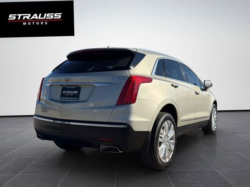 Used 2017 Cadillac XT5 Premium Luxury FWD image 9