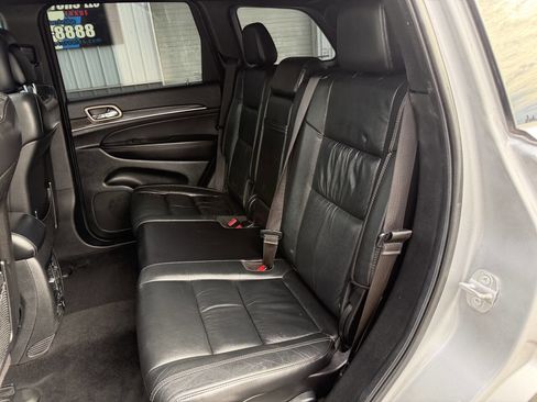 Used 2014 Jeep Grand Cherokee Limited image 11