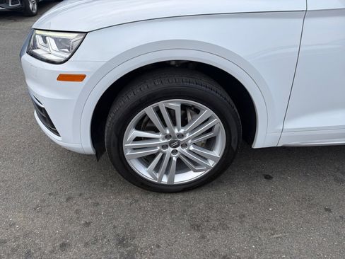 Used 2019 Audi Q5 2.0T Premium Plus w/ Premium Plus Package image 27