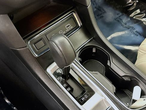 Certified 2023 Subaru Ascent Limited image 22