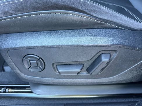 Used 2019 Audi Q3 2.0T Premium Plus image 14