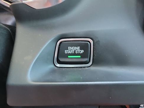 Used 2018 Chevrolet Camaro LT w/ Hot Wheels Edition image 18