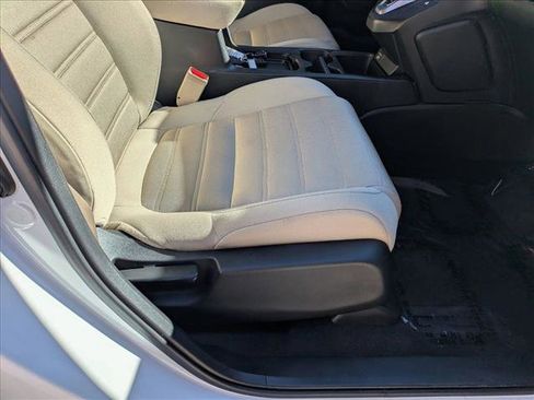 Used 2020 Honda CR-V LX image 16