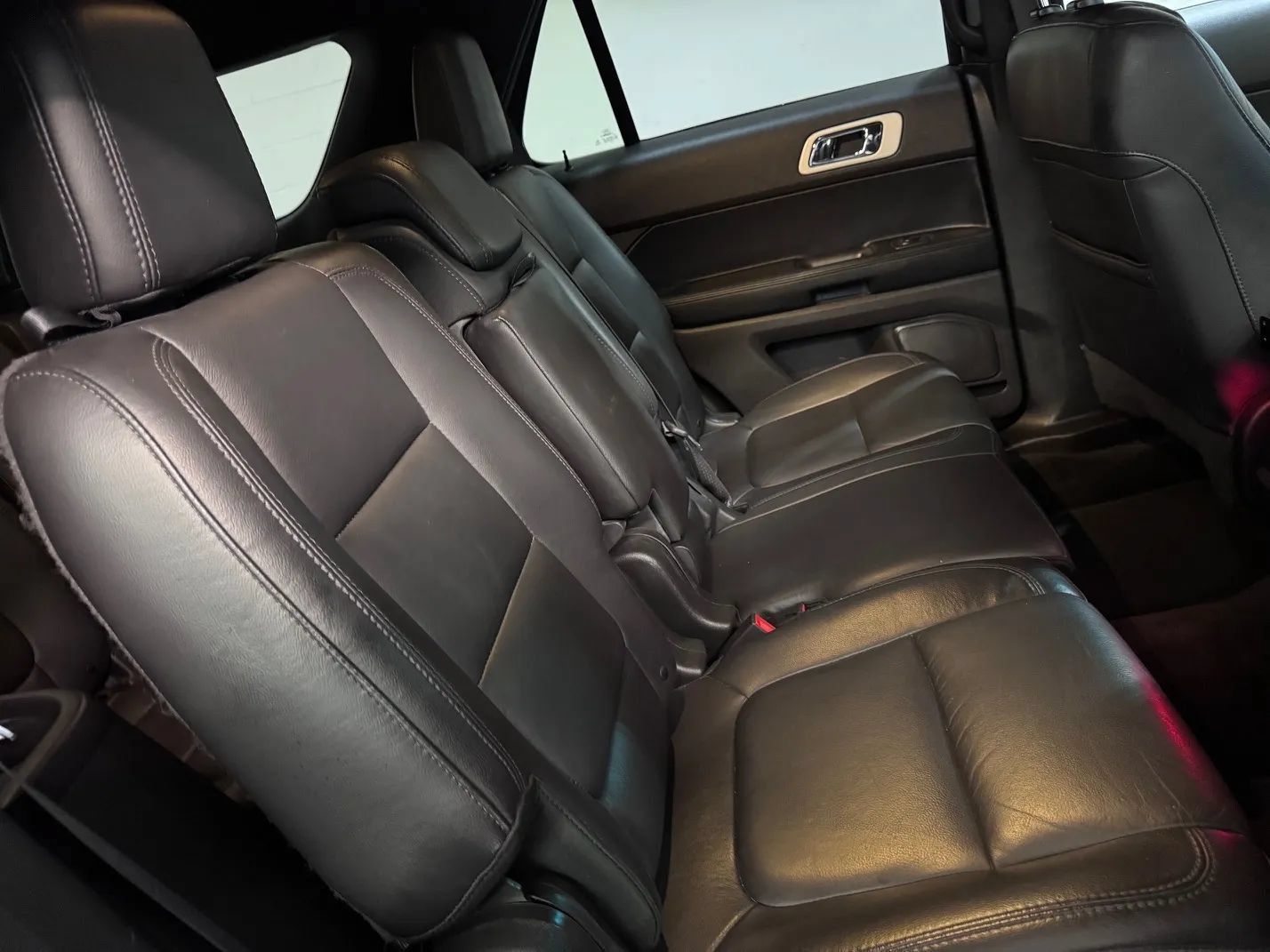 Used 2015 Ford Explorer Limited FWD image 18