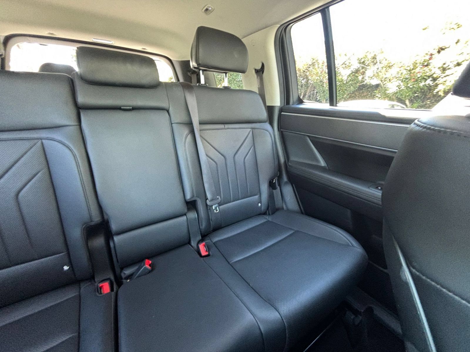 Used 2025 Hyundai Santa Fe SEL AWD/4WD image 39