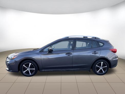 Used 2019 Subaru Impreza 2.0i Premium AWD/4WD image 4