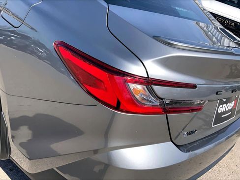 Used 2025 Toyota Camry SE w/ Convenience Package image 28