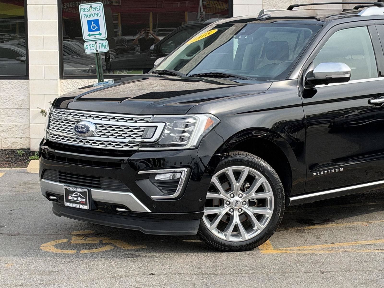 Used 2018 Ford Expedition Platinum AWD/4WD image 5