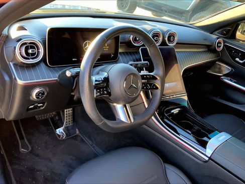 Used 2023 Mercedes-Benz C 300 Sedan image 17