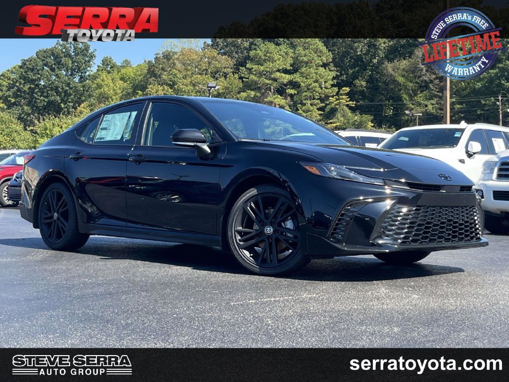 New 2026 Toyota Camry Hybrid FWD image 1