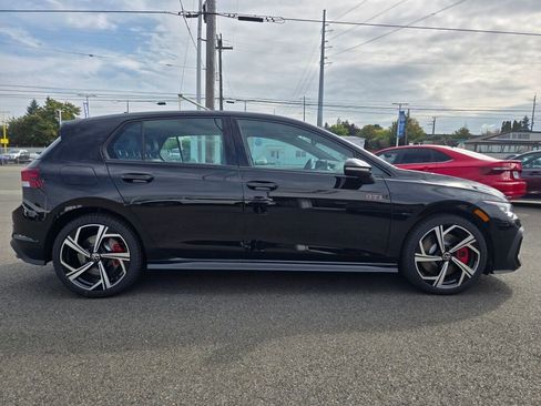 New 2025 Volkswagen GTI SE image 3