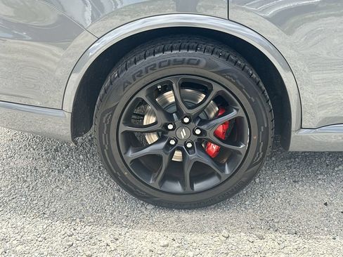 Used 2023 Dodge Durango R/T w/ Tow 'N Go Package AWD/4WD image 18