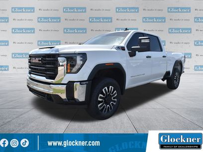 Used 2024 GMC Sierra 2500 Pro w/ Convenience Package